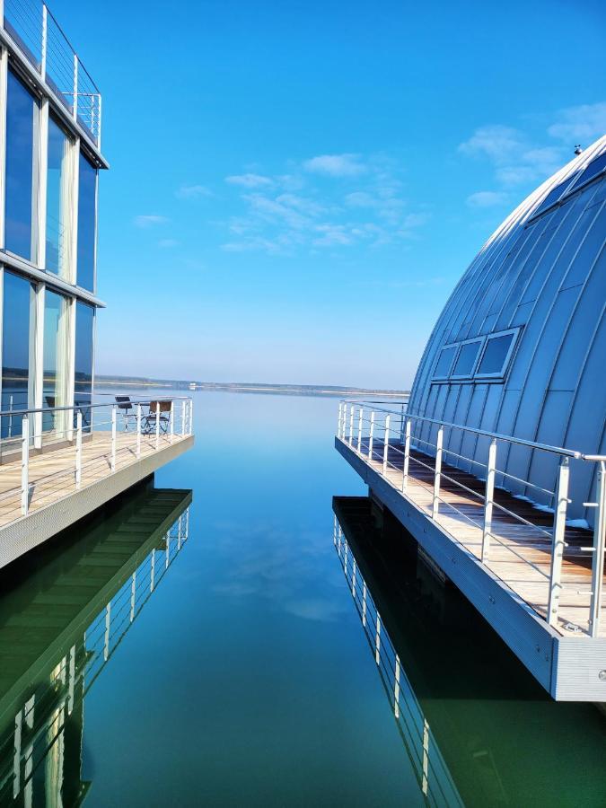 Schwimmendes Ferienhaus Silent Elsterheide Bagian luar foto