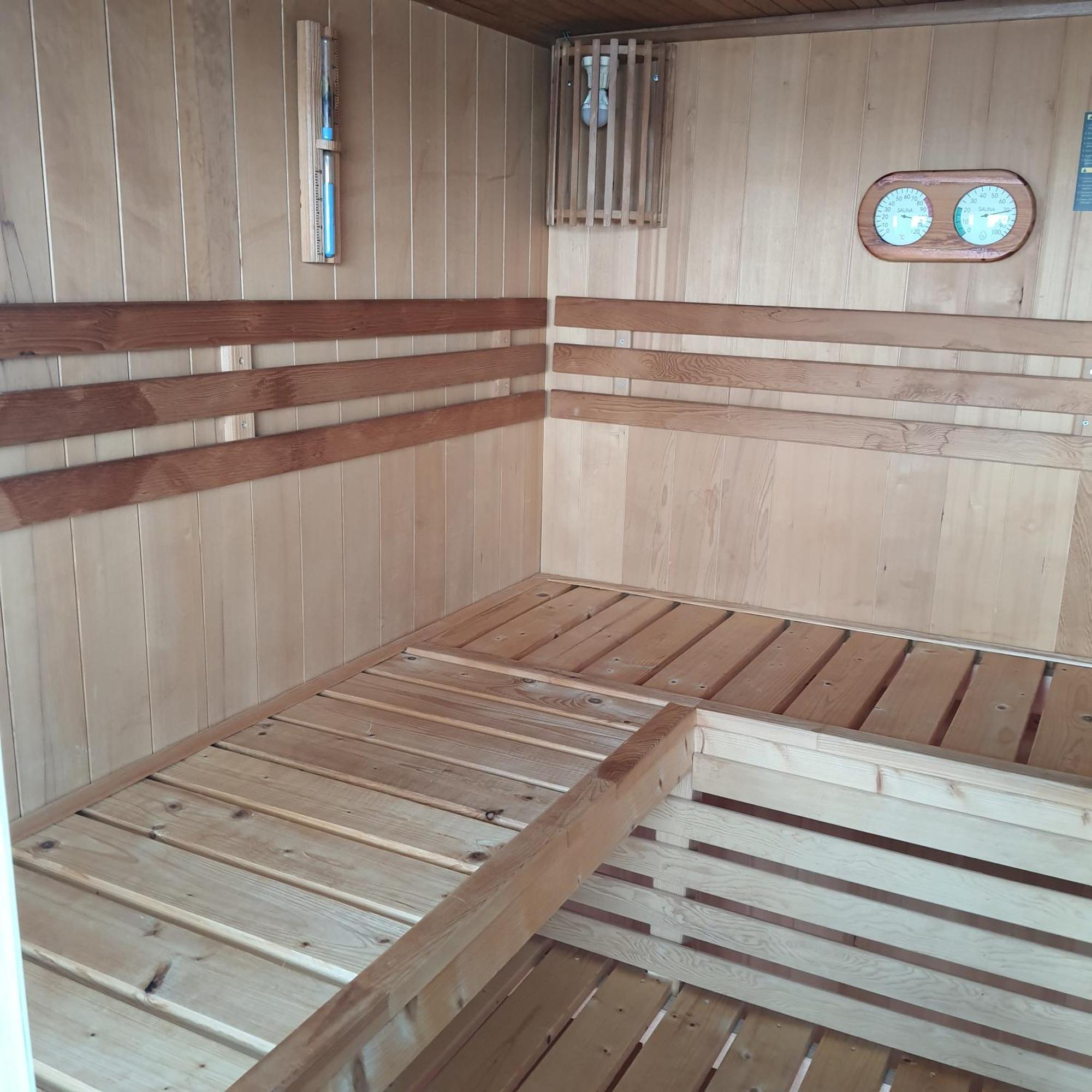 Schwimmendes Ferienhaus Silent Elsterheide Bagian luar foto