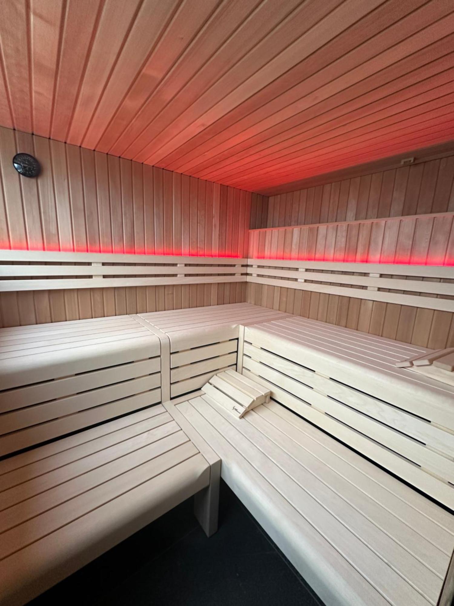 Schwimmendes Ferienhaus Silent Elsterheide Bagian luar foto